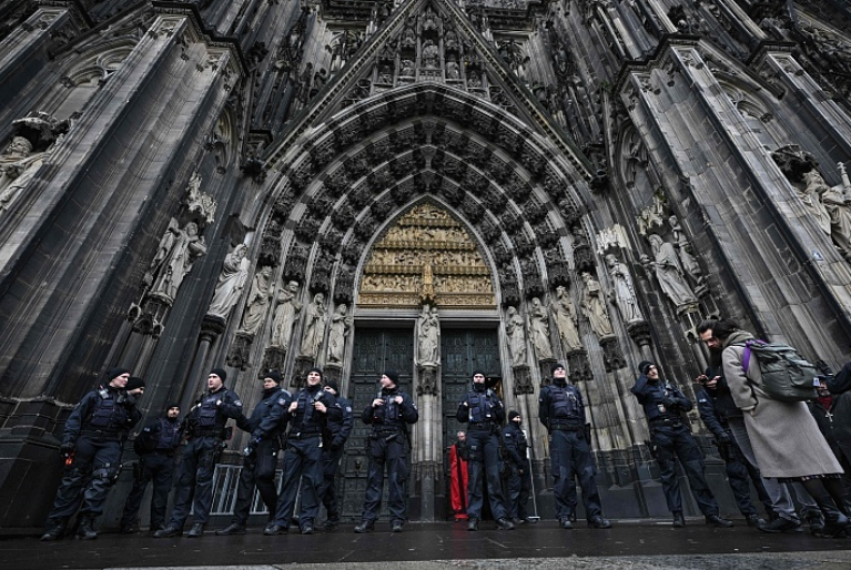 歐洲多國節日期間加強警戒以防范恐怖襲擊